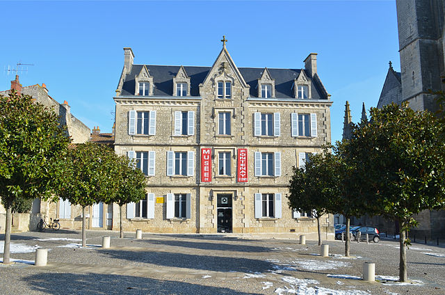 2097-musee-fontenay-le-comte-vendee.jpg